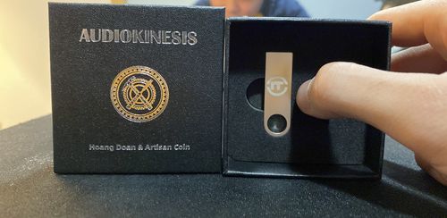 Customer photo review of Audiokinesis by Hoang Doan Minh & Artisan Coin