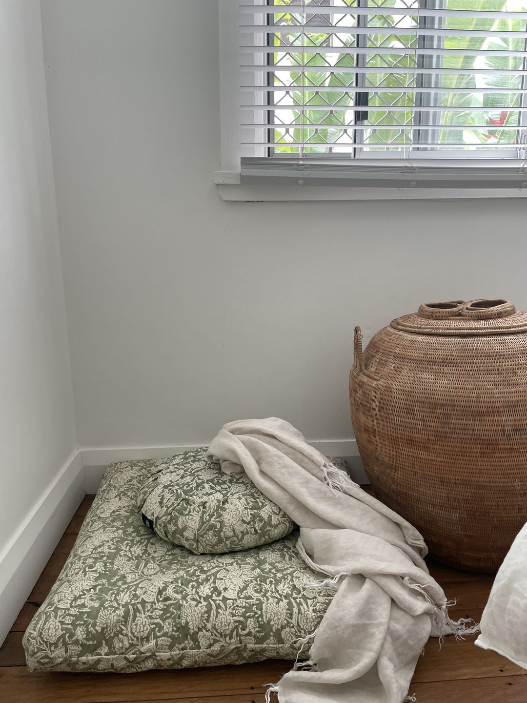 Customer photo review of Akasha - Round Meditation Cushion Zafu