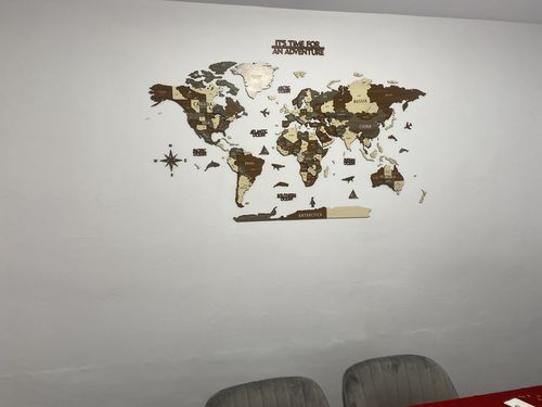 Customer photo review of 3D Wooden Multilayered World Map with States and Capitals v2
