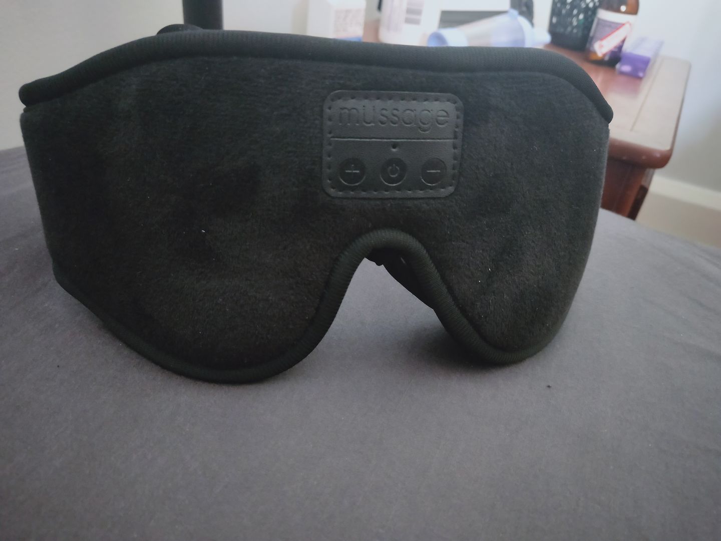 Customer photo review of mussage Sleep Mask With Bluetooth Headphones