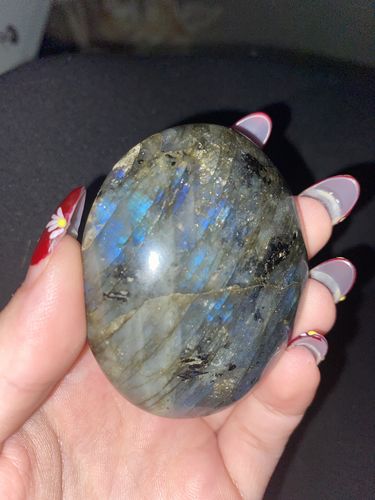 Customer photo review of High Flash Labradorite Pebbles ⚡️