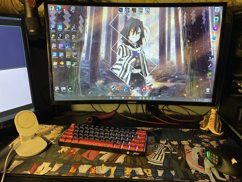 Customer photo review of Pewdiepie A1- Wireless Keyboard Aluminum Case