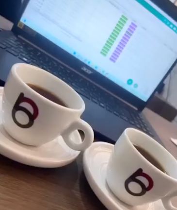 Customer photo review of CAFÉ EM CÁPSULA BUTI CHOCOLATE TRUFADO 50G