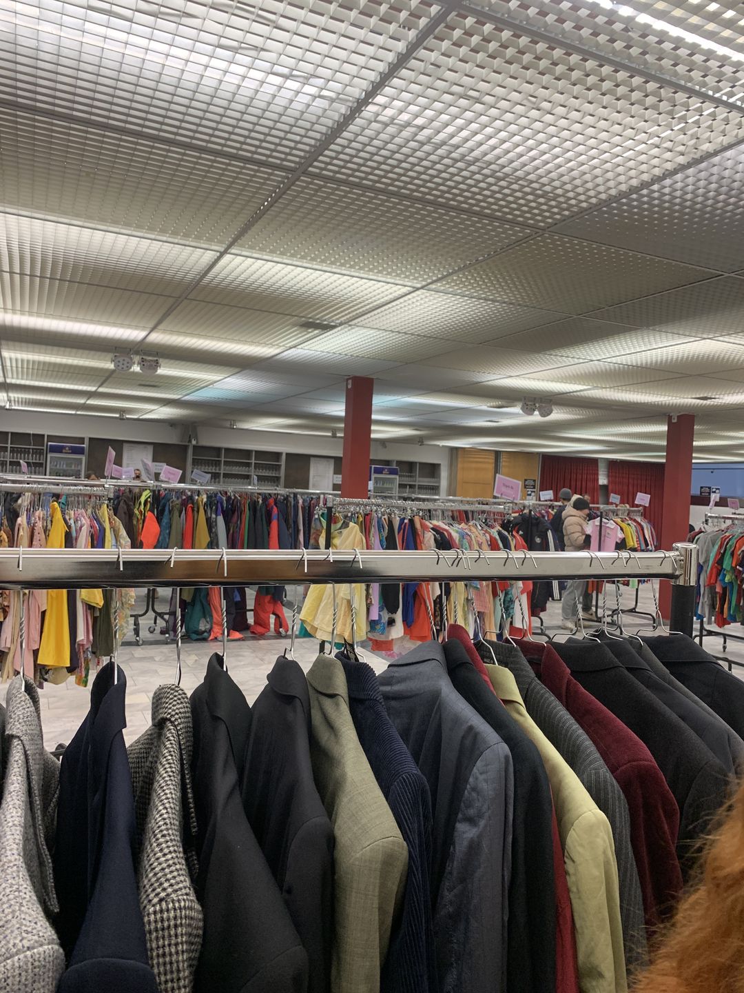 Customer photo review of KLAGENFURT, 03. & 04. Dezember - Vintage & Preloved Sale
