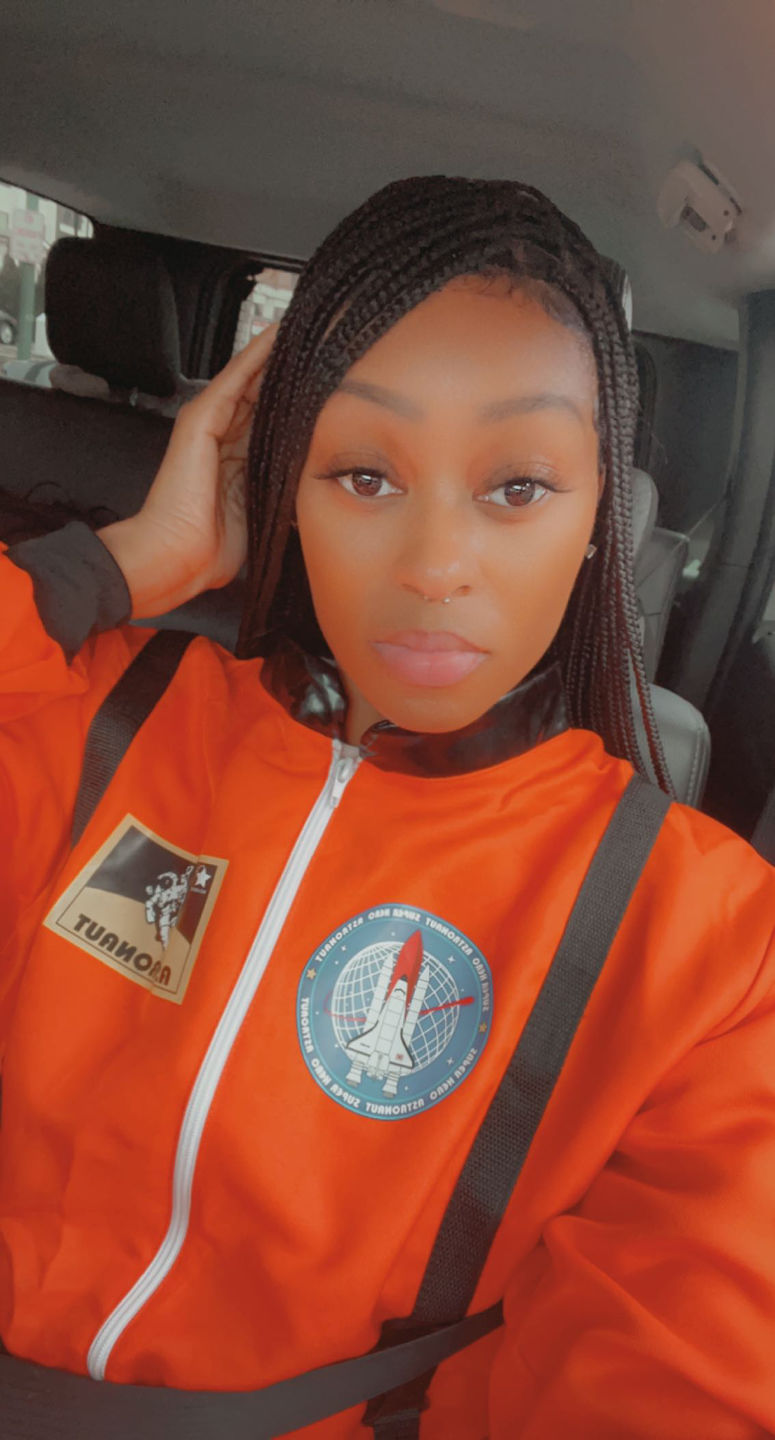 Customer photo review of Shade Knotless Braid Wig (Ready To Ship)