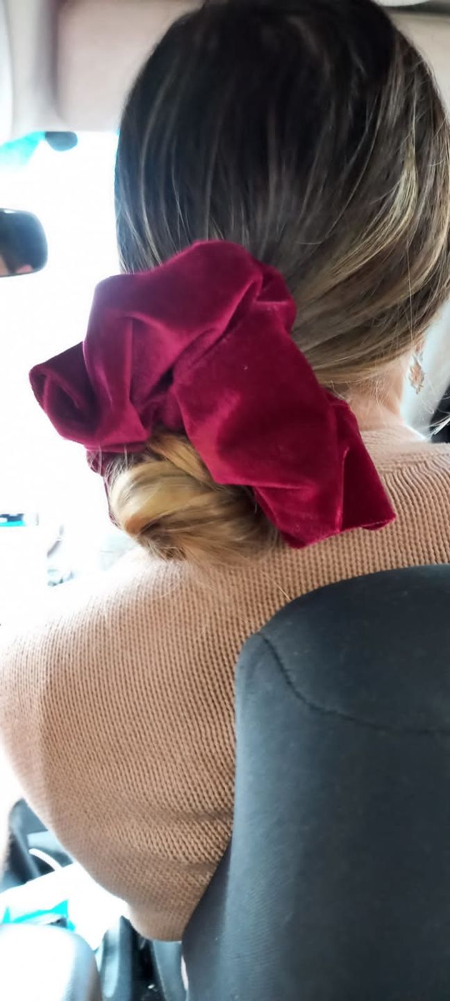Customer photo review of VELVET SCRUNCHIES