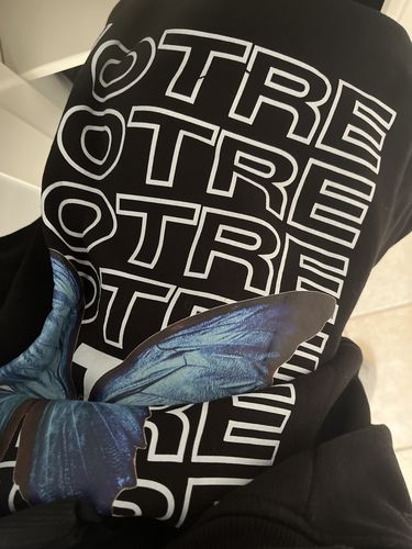 Customer photo review of Felpa Hoodie Notre Butterfly