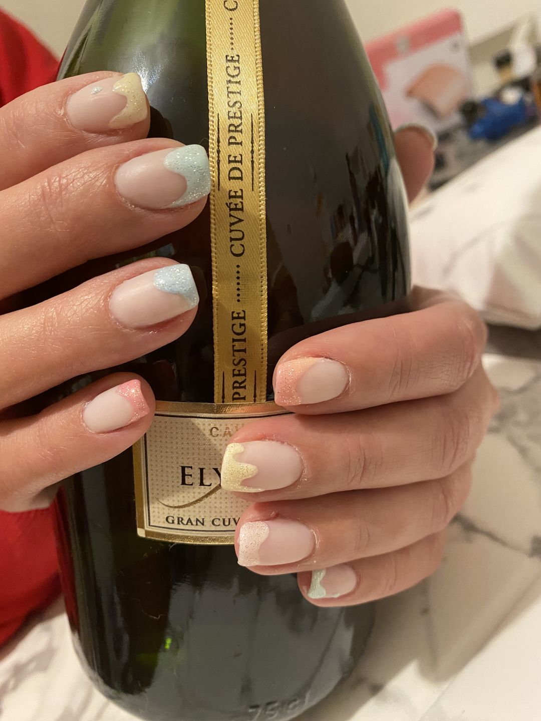 Customer photo review of Semilac Top Coat Flash ON T21 UV Gel Polish 7ml