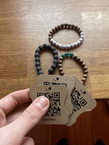 Customer photo review of Dark lava