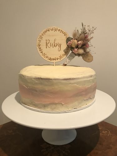 Customer photo review of Floral Personalised Cake Topper (other colours available)