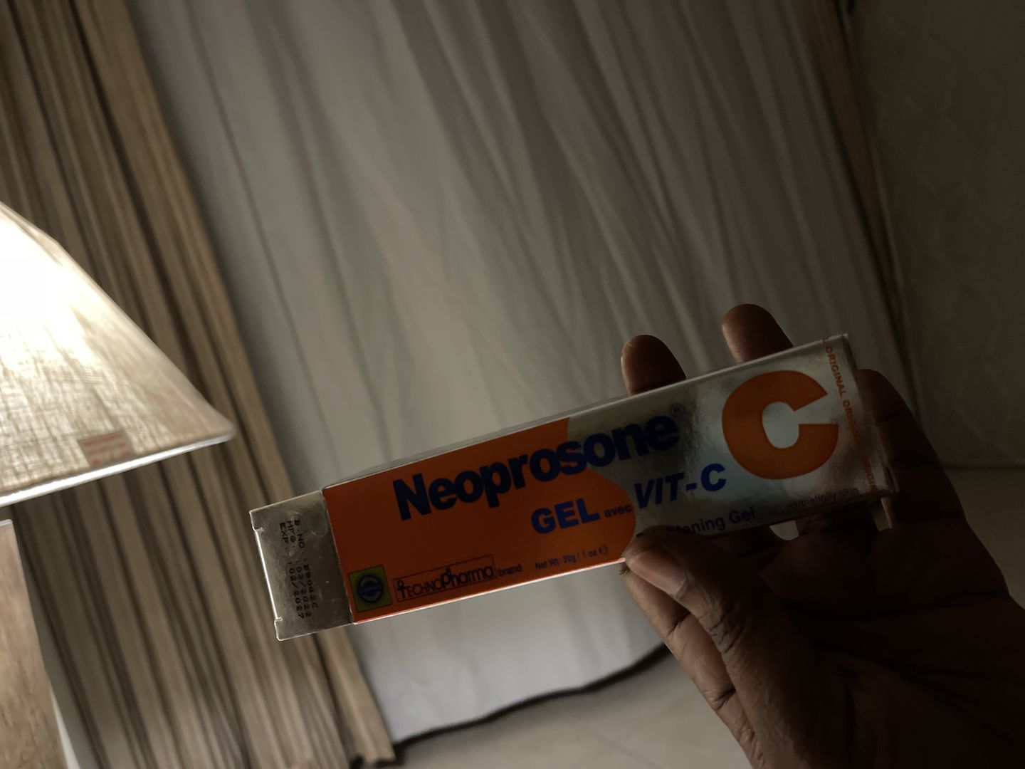 Customer photo review of Neoprosone Brightening Gel with Vitamin C – 30g / 1 Fl Oz