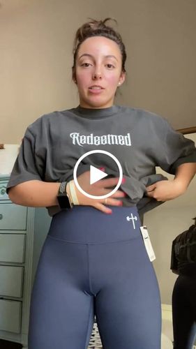 Customer video review of Premium Leggings - Navy Blue