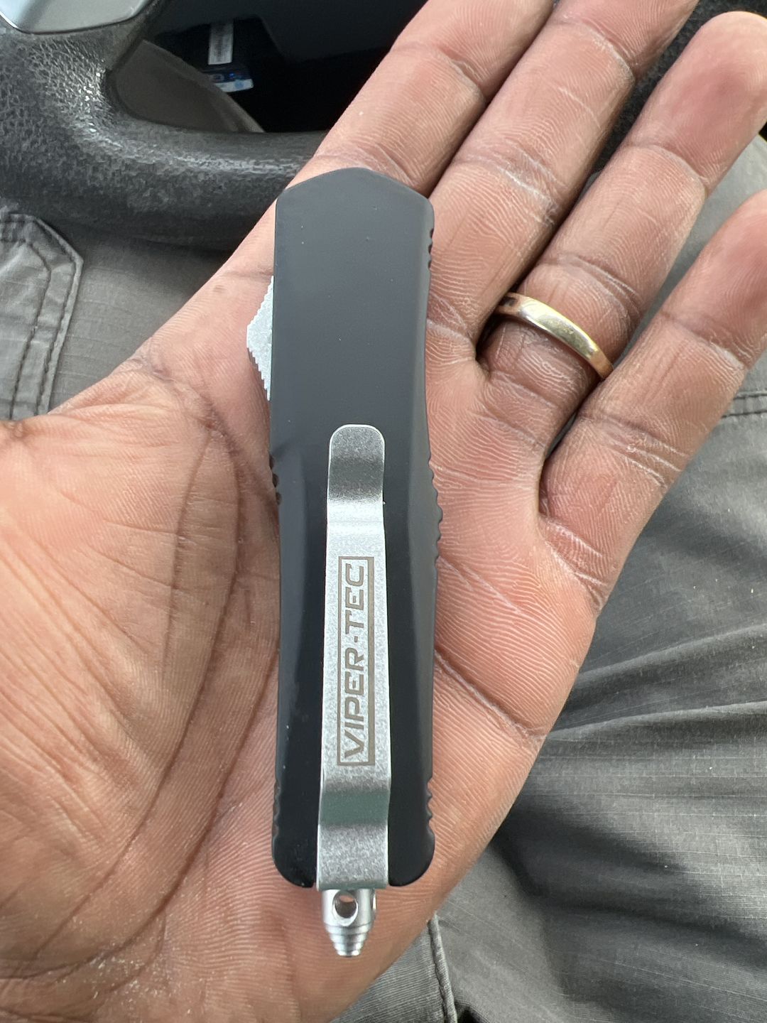 Customer photo review of Mini Black Ghost D/A OTF (Multiple Blade Styles Available)