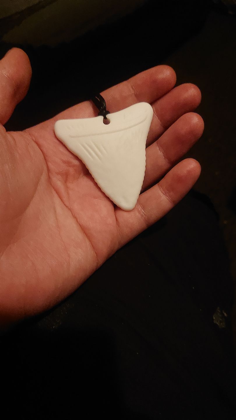 Customer photo review of Shark Tooth Sensory Chew Necklace with Case