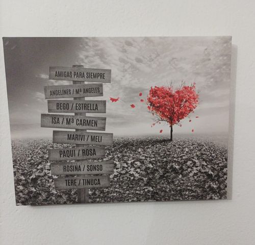 Customer photo review of Lienzo Árbol Corazón con Nombres Personalizados