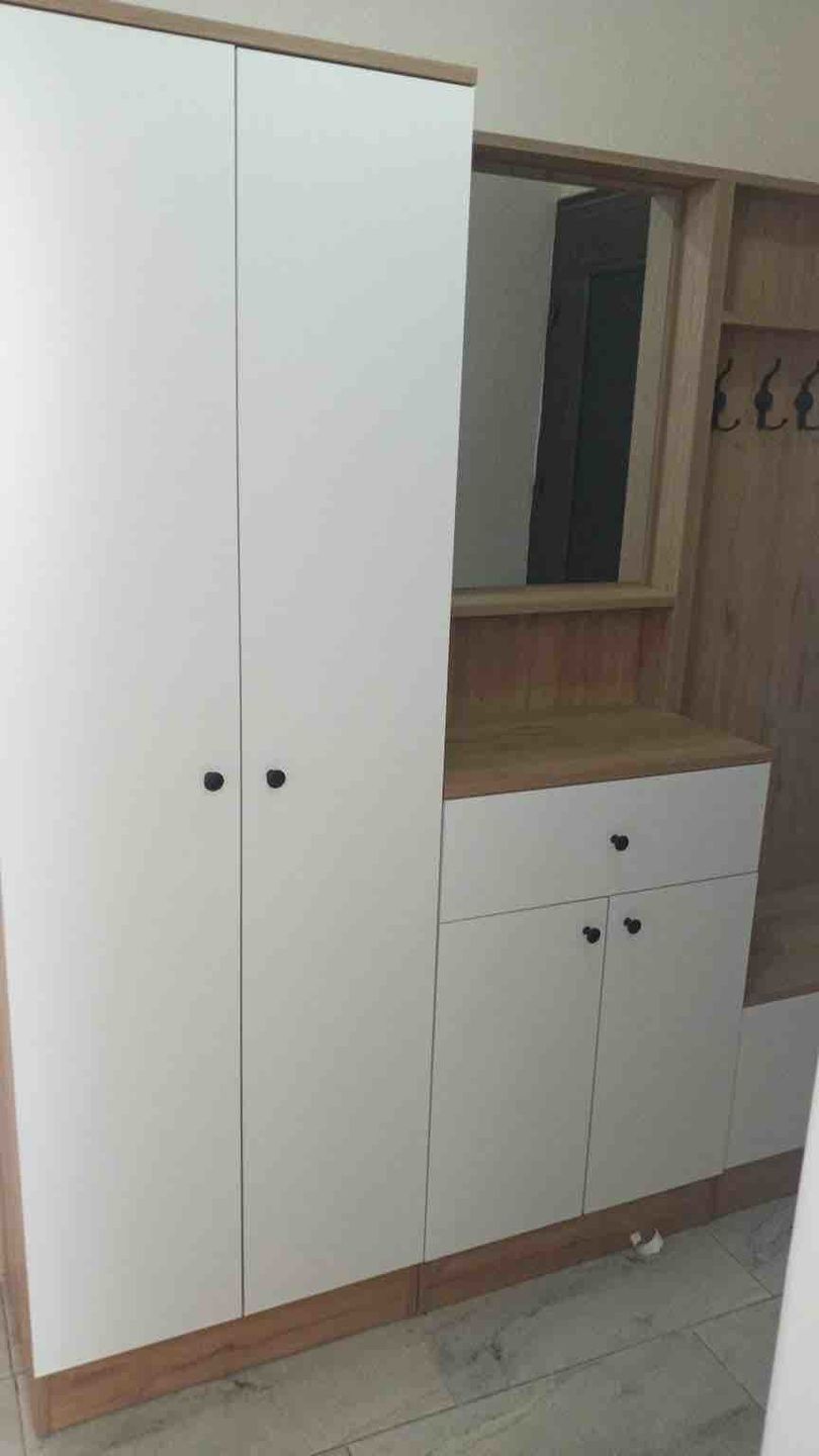 Customer photo review of Rani P6 Modern Çekmeceli Aynalı Askılı Portmanto Ayakkabılık Vestiyer Sepet Ceviz - Beyaz M3