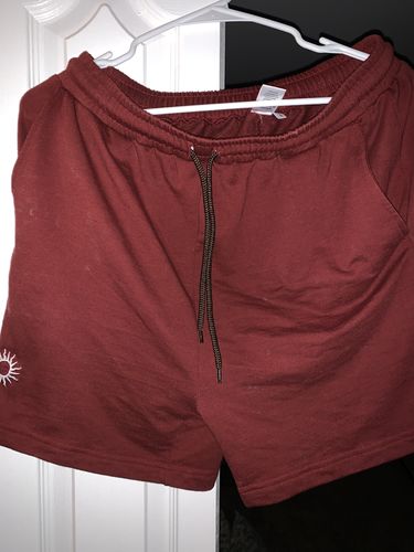 Customer photo review of Men's Classic Sol Short, Cardinal