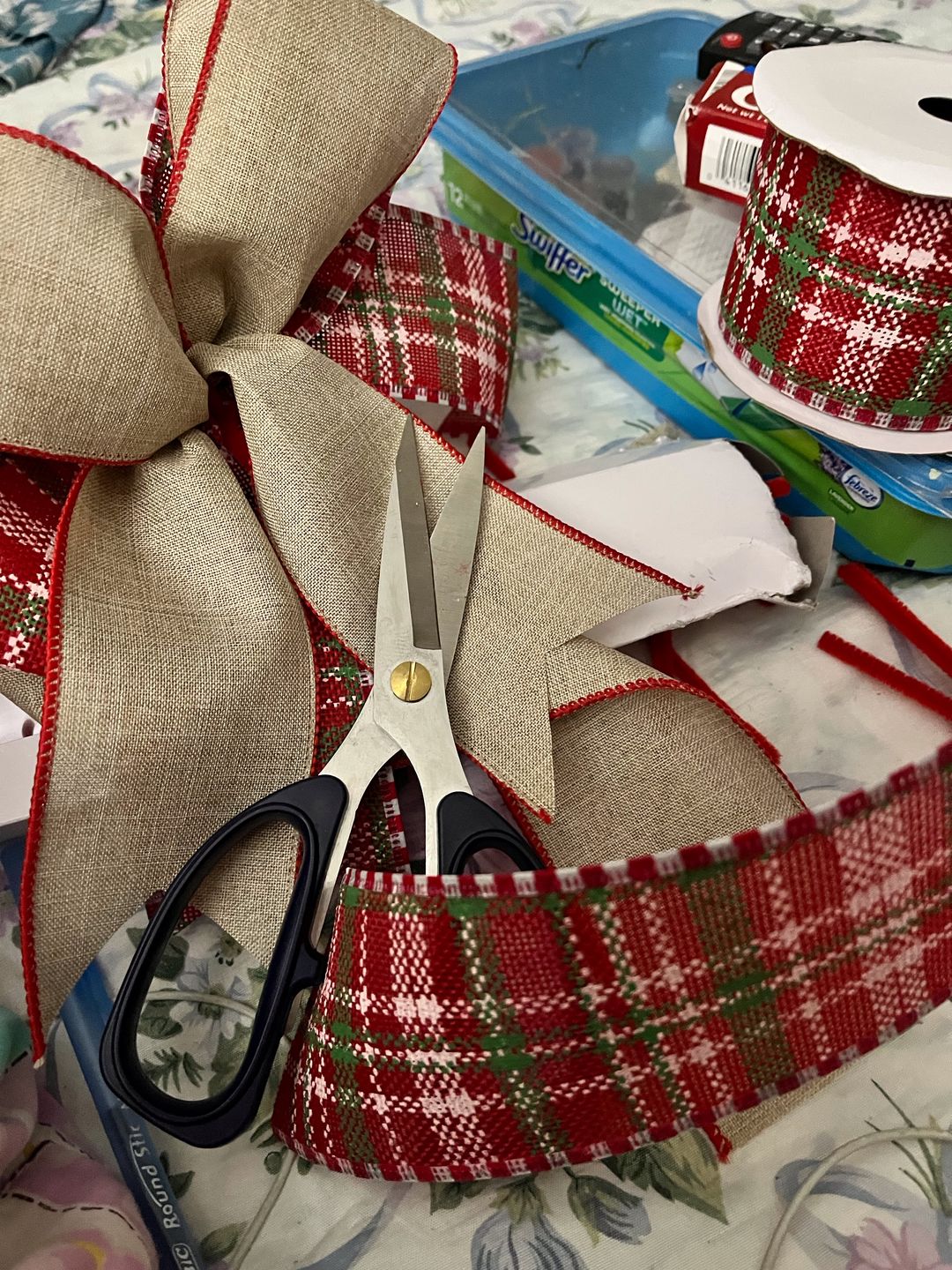 Customer photo review of 7.25"L Scissors Blue Handle MT1043