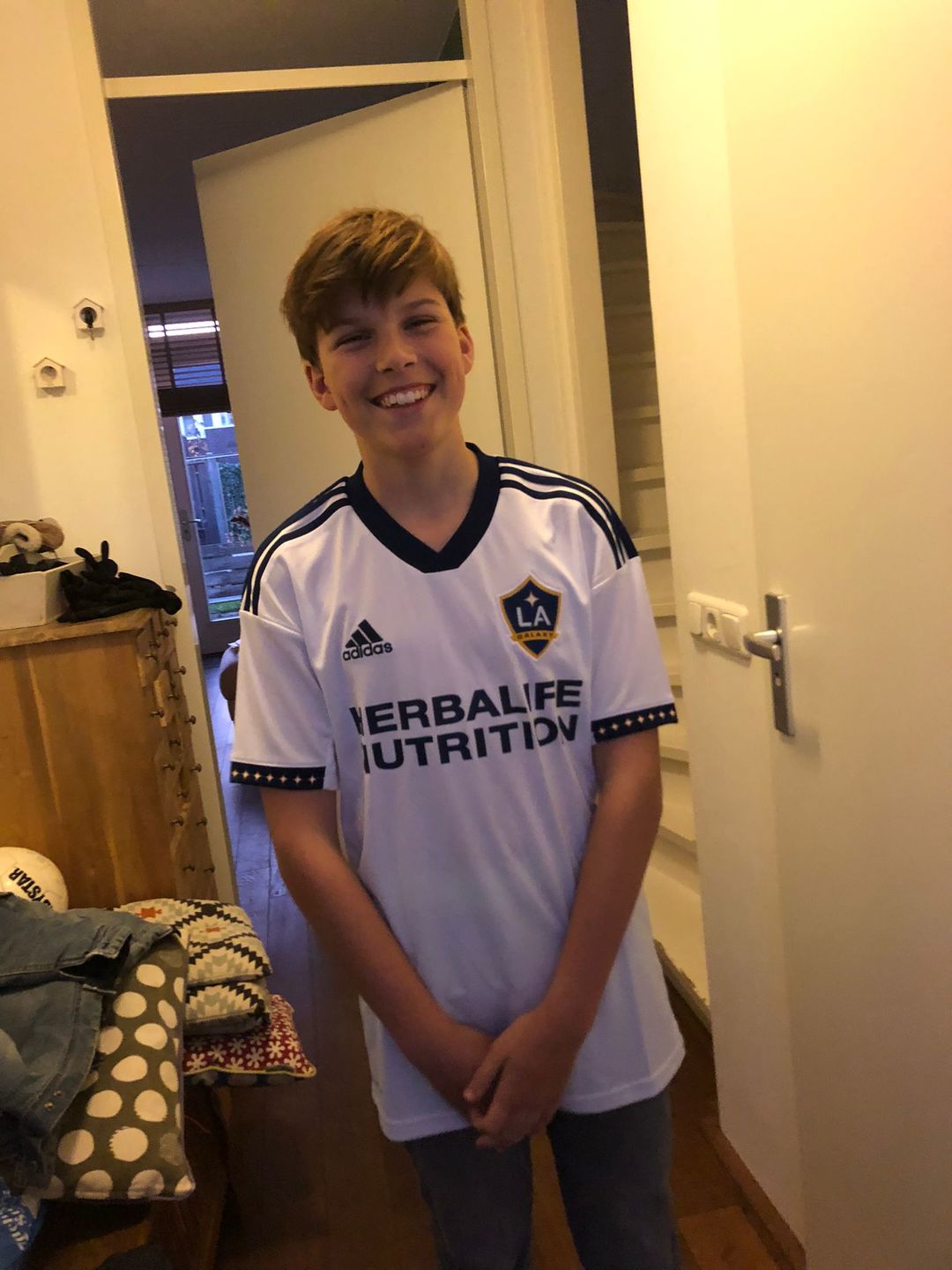 Customer photo review of Classic Voetbalshirt Mystery Box