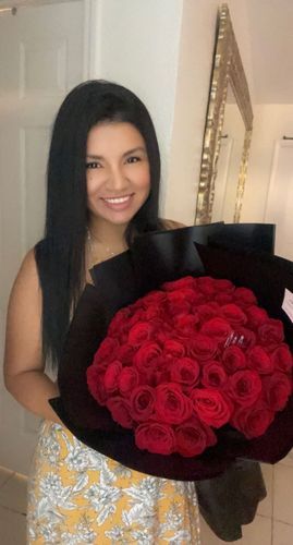 Customer photo review of Red Rose Bouquet