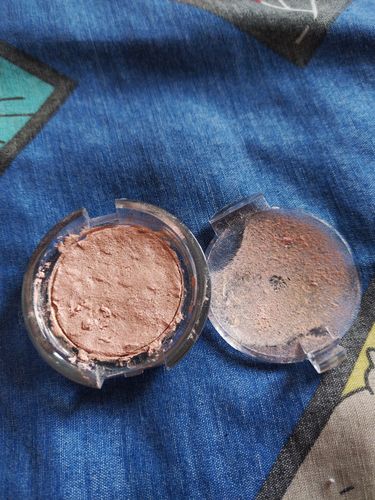 Customer photo review of Iluminador Dúo Gold Medio, 2.5 g