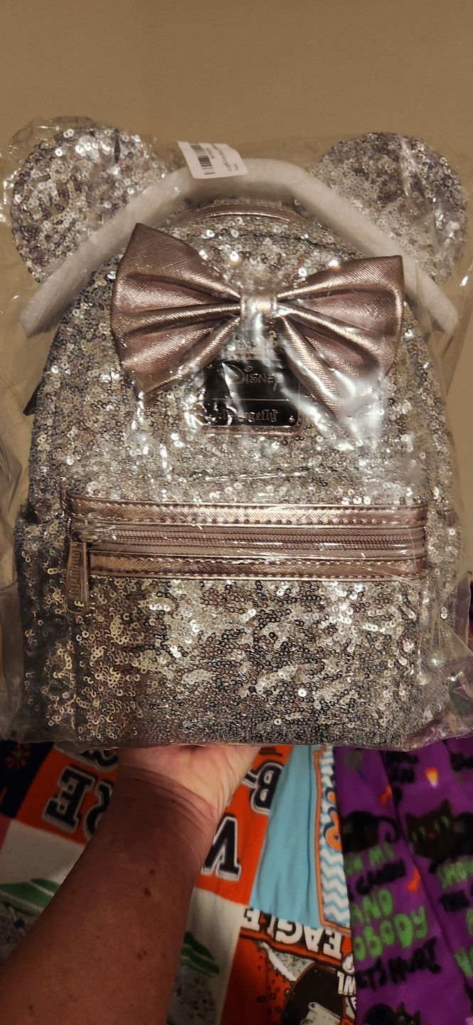 Customer photo review of 707 Street Exclusive - Loungefly Disney Minnie Mouse Silver Sequin Mini Backpack
