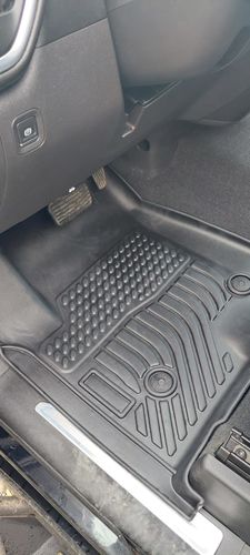 Customer photo review of Pisos Calce Perfecto Chevrolet Silverado LTZ/TRAILBOSS 2019 al 2022