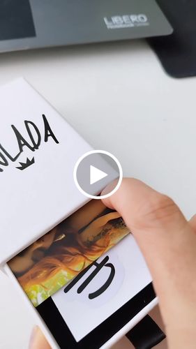 Customer video review of Collar Bermuda - Acero Inox.