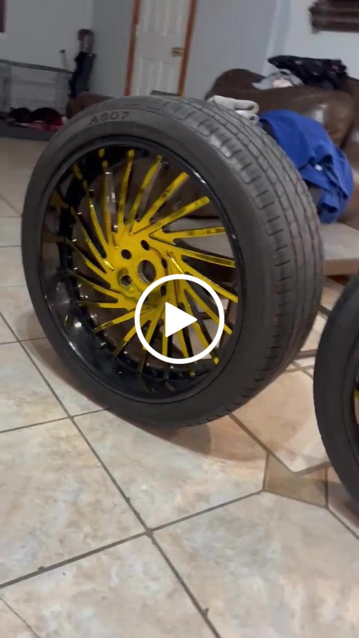 Customer video review of Mirror Chrome Gold Vinyl Wrap