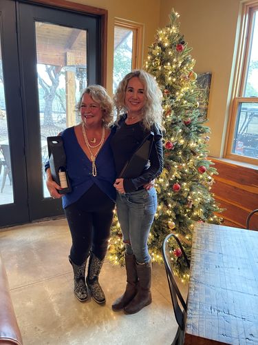 Customer photo review of "KENDRA" BLACK | WOMEN SQUARE TOE BOOTS