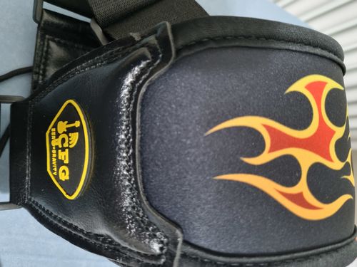 Customer photo review of CFG - 'ZERO-GRAVITY' Strap for Guitar & Bass