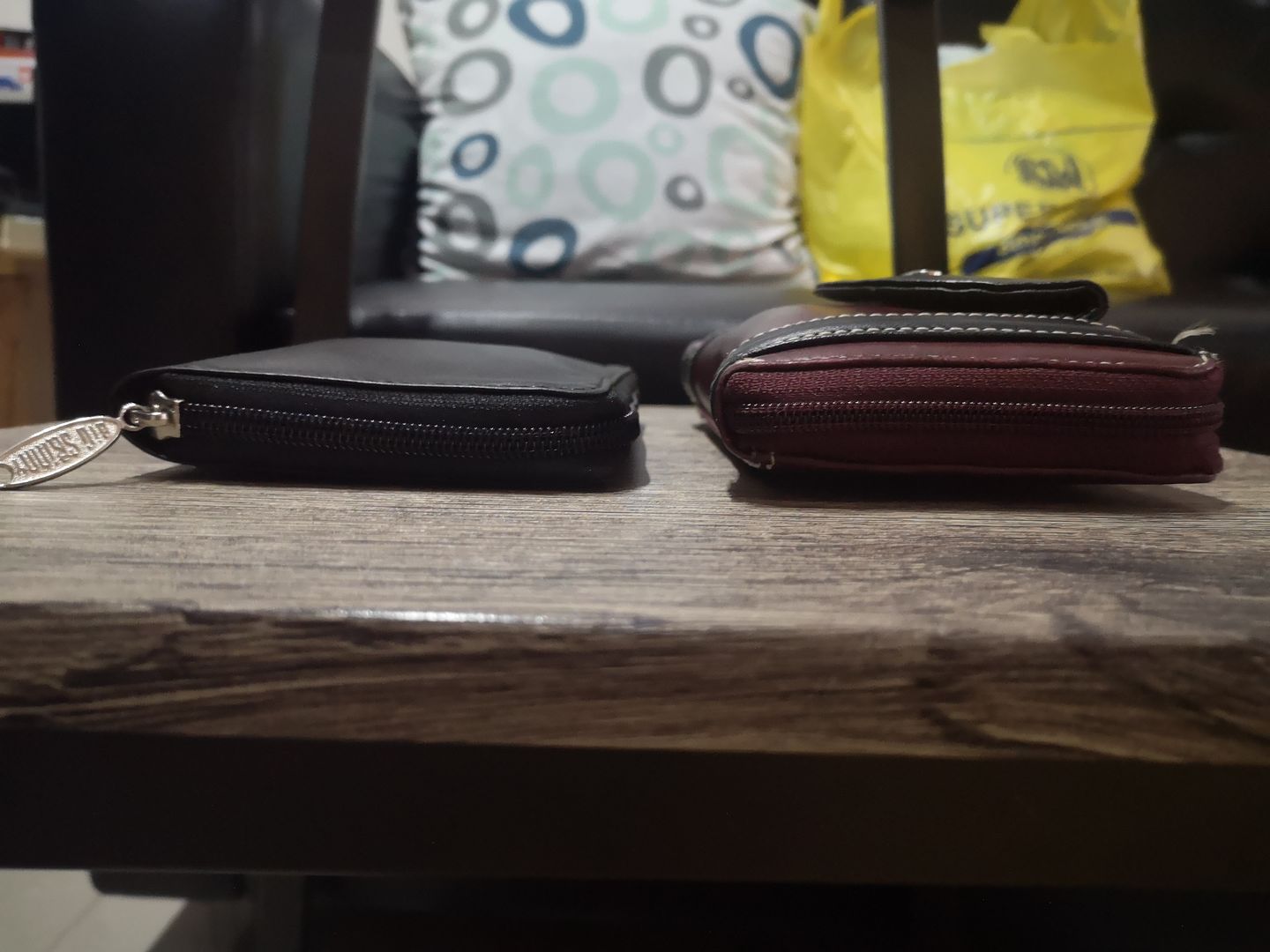 Customer photo review of RFID Leather L-Fold Black