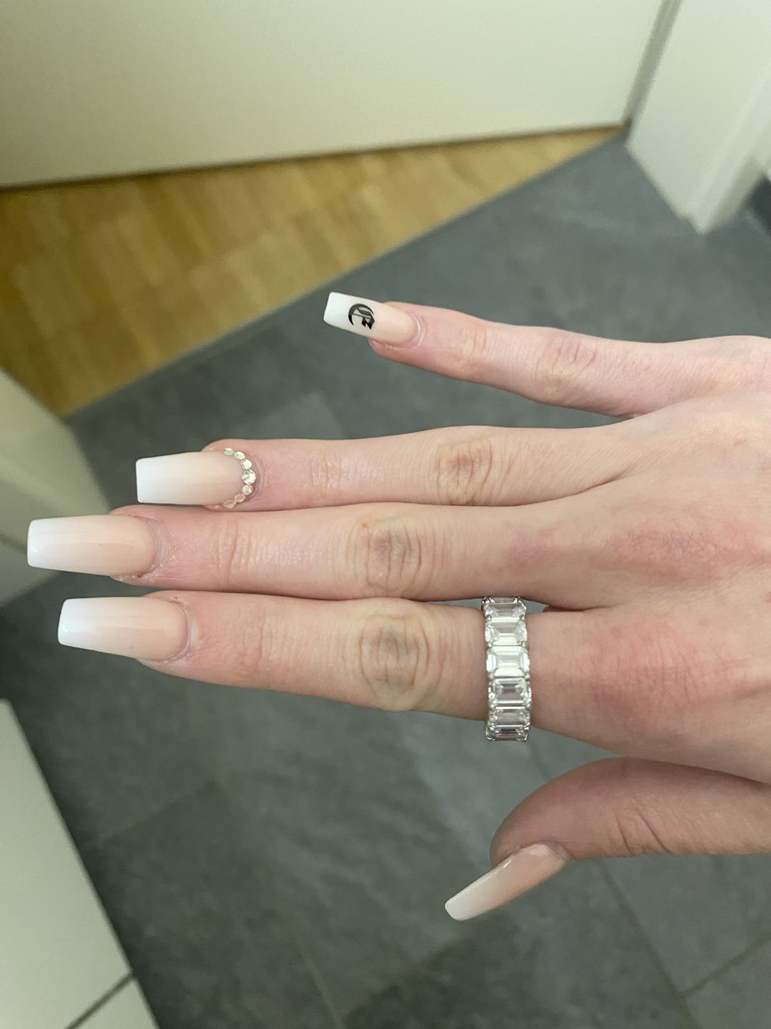 Customer photo review of Cube Stones Ring | 18K vergoldet