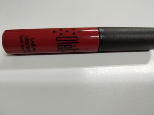 Customer photo review of Brillo Labial Olé! Rouge Magma, 8 g