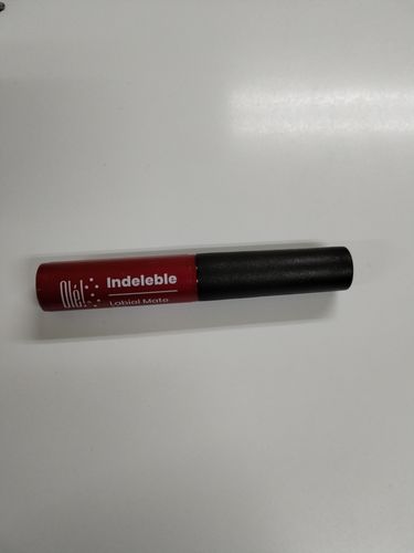 Customer photo review of Labial Indeleble Olé! Cereza, 4.5 g