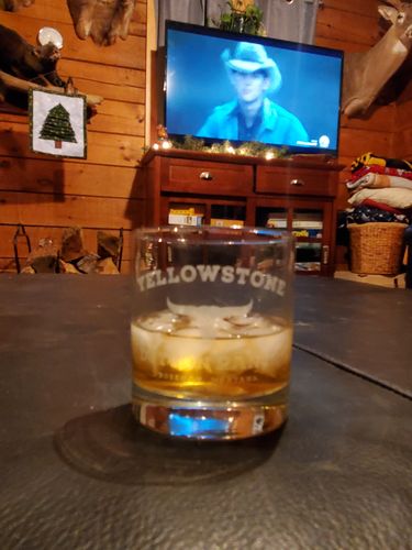 Customer photo review of Yellowstone Dutton Ranch Whiskey Glass / Rocks Bourbon Glass