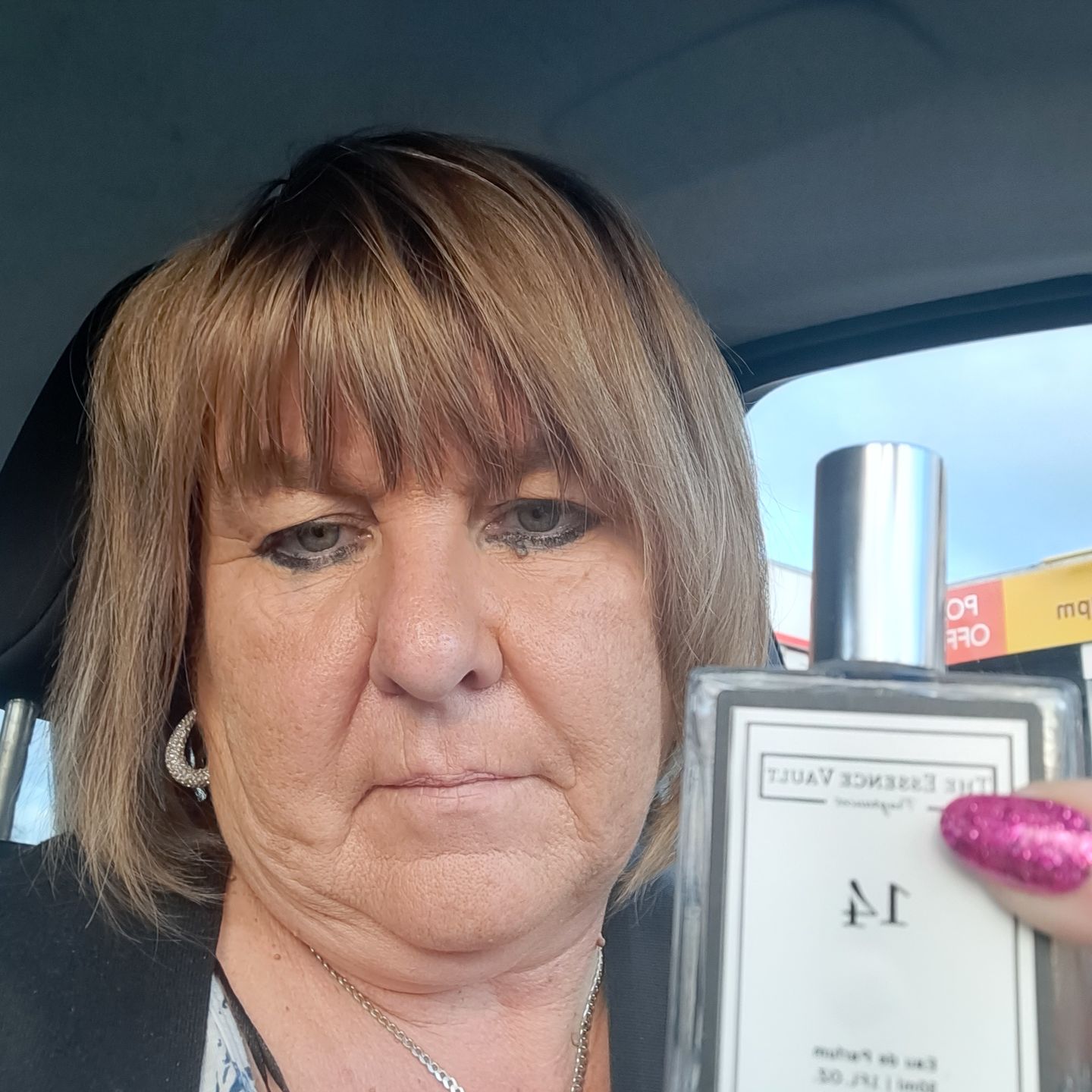 Customer photo review of Inspired by Flowerbomb - 14