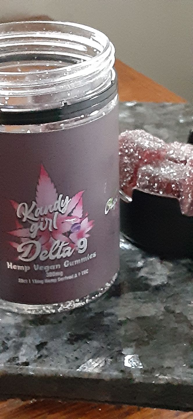 Customer photo review of Delta 9 THC Gummies Vegan Grape 300MG