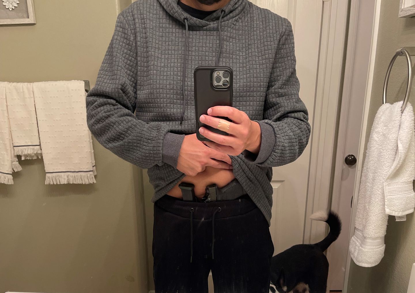 Customer photo review of Standoff Concealment Hoodie Mk.II - Gunmetal Grey