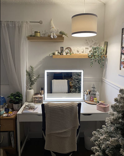 Customer photo review of Hollywood Mirror Large "Crystal"