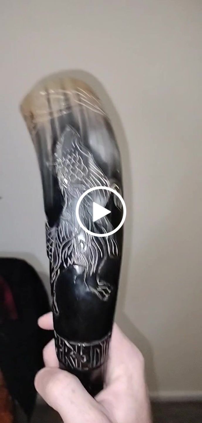 Customer video review of Howling Fenrir Wolf Drinking Horn.