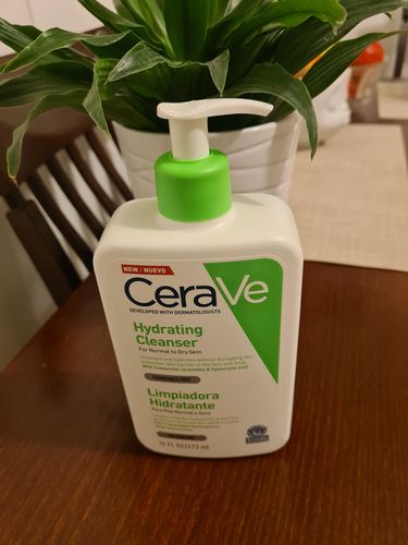 Customer photo review of CeraVe prausiklis normaliai ir sausai odai Hydrating Cleanser