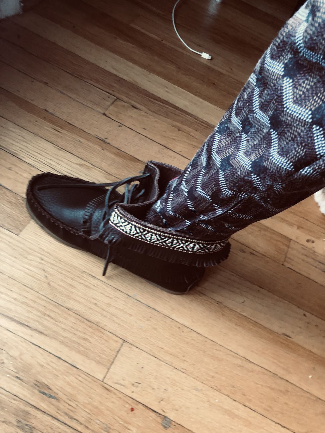 Customer photo review of Men's Leather Moccasin Boots