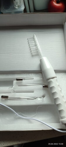 Customer photo review of AcneClear™  High Frequency Acne Therapy Device
