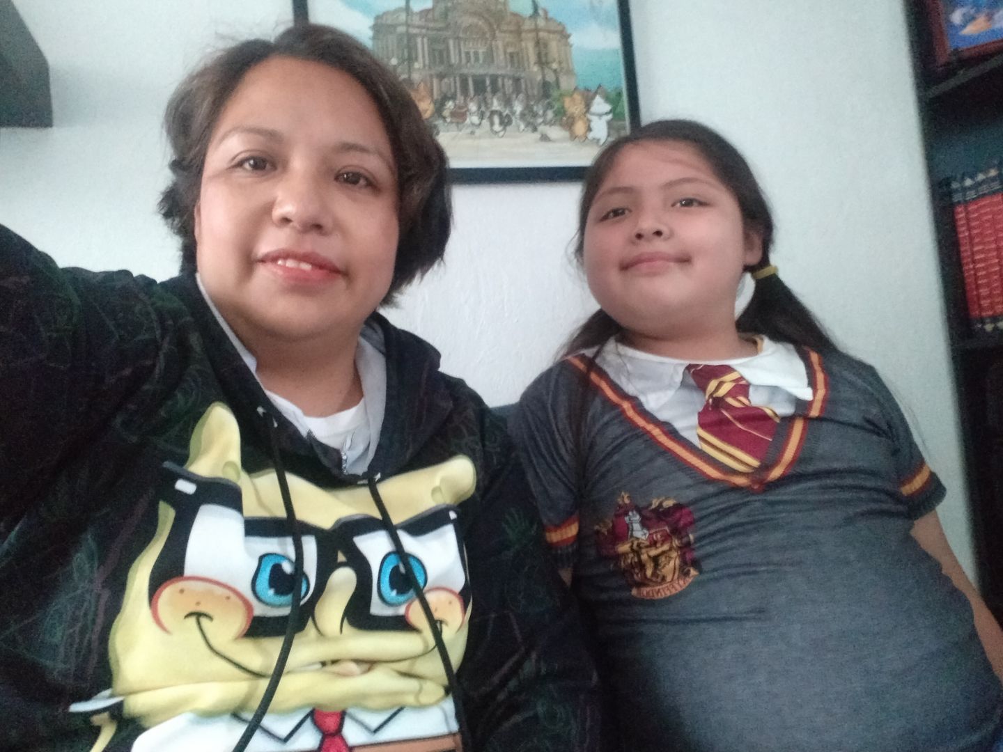 Customer photo review of Sudadera Bob Esponja Lentes