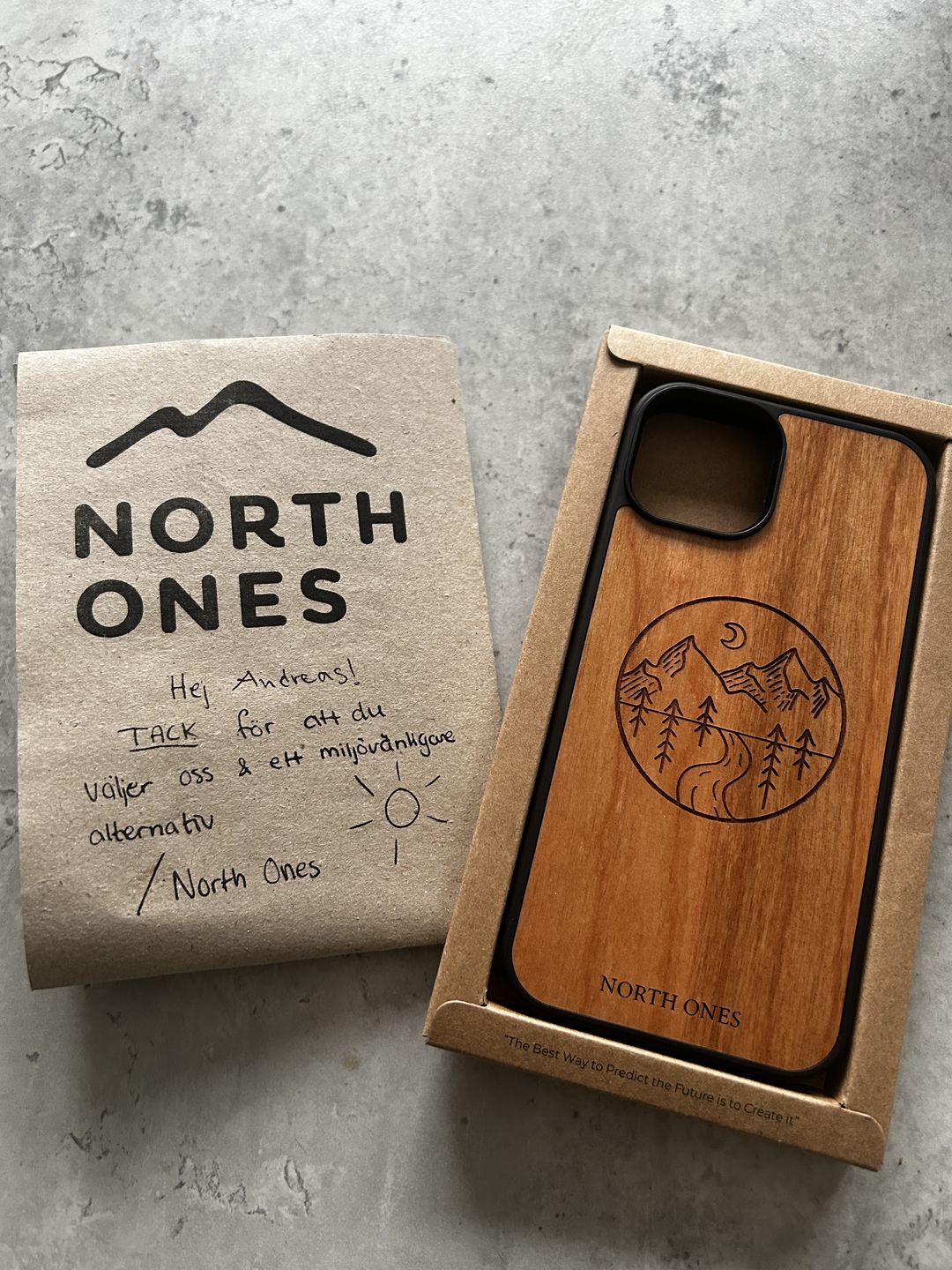 Customer photo review of Mountain Valley | Körsbär