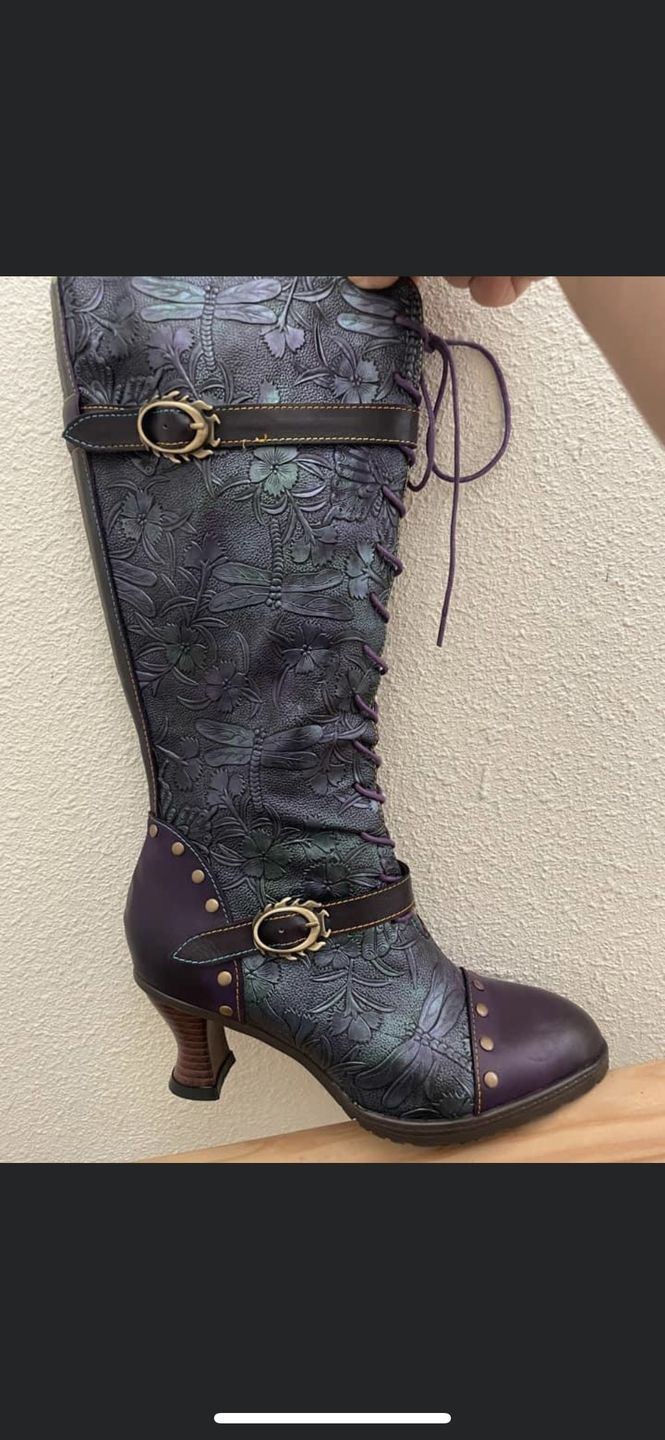 Customer photo review of Warm Embossed Real Leather Dragonfly Boots