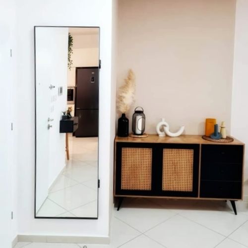 Customer photo review of דלת מראה להסתרת ארון חשמל