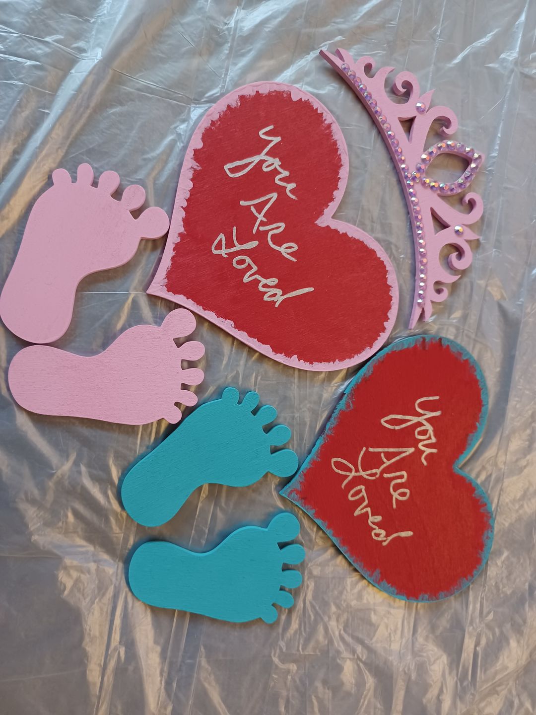 Customer photo review of Unfinished Wood Round Classic Heart Shape up to 24" DIY Valentines Day Wedding Shower