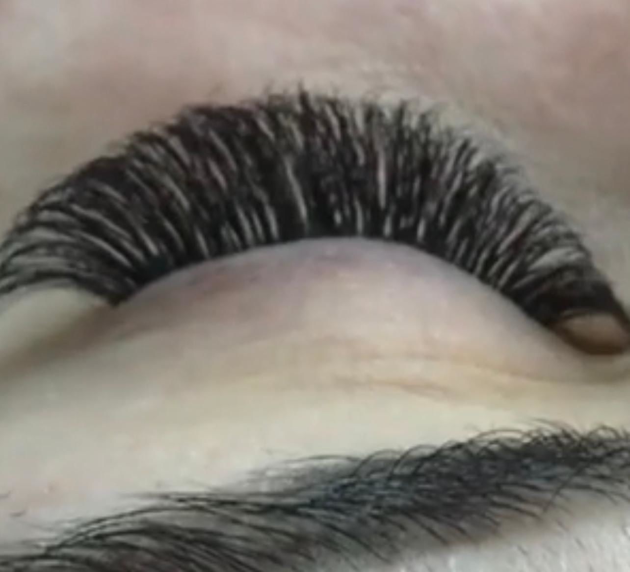 Customer photo review of 7D LOOSE PROMADE WISPY LASHES 0.05 SINGLE LENGTH 9-15MM